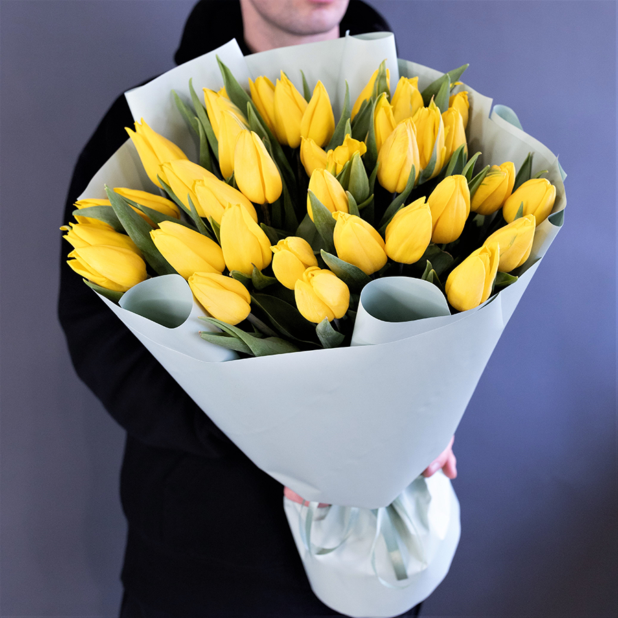 Монобукет желтых тюльпанов, 35 штук.