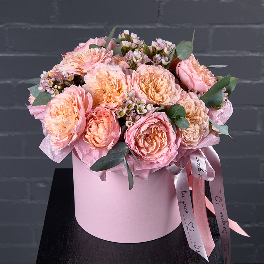 Коробочка с кустовой розой "Джульетта".